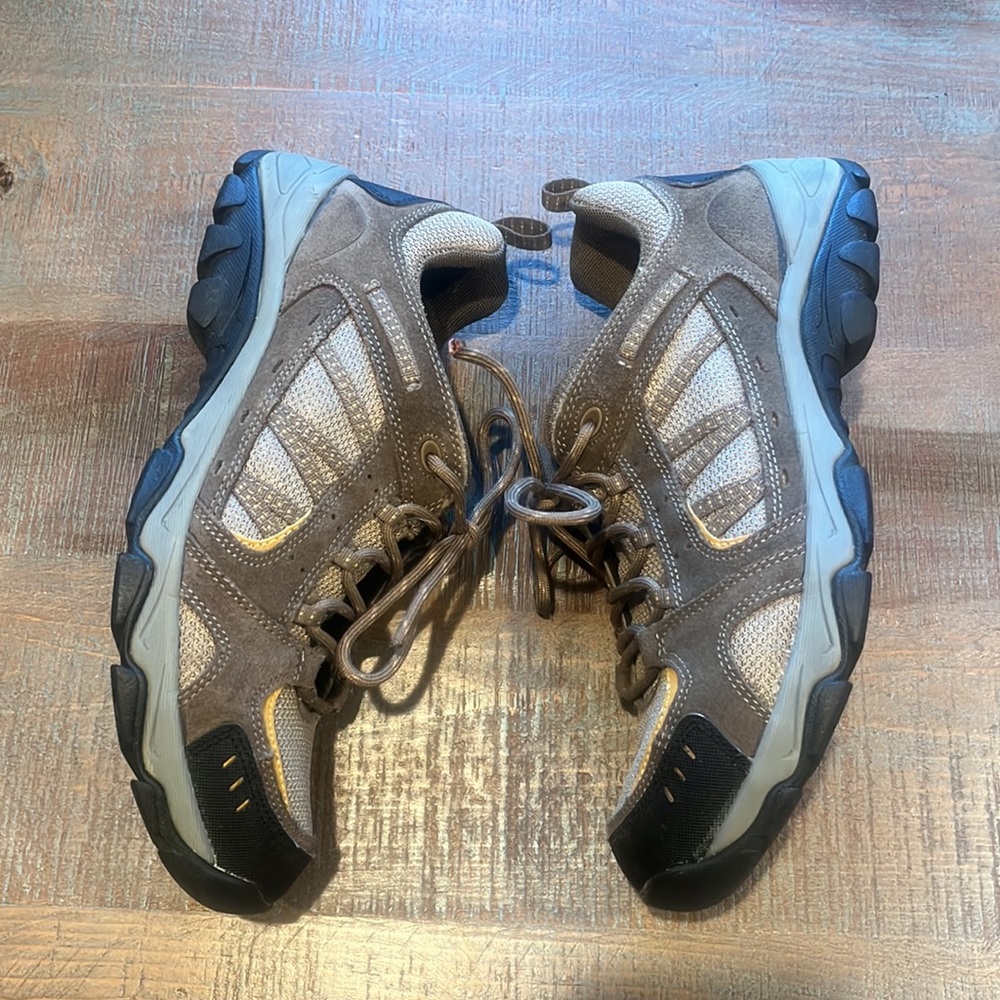 Trail Guide Trail Shoes - Picture 5 of 8